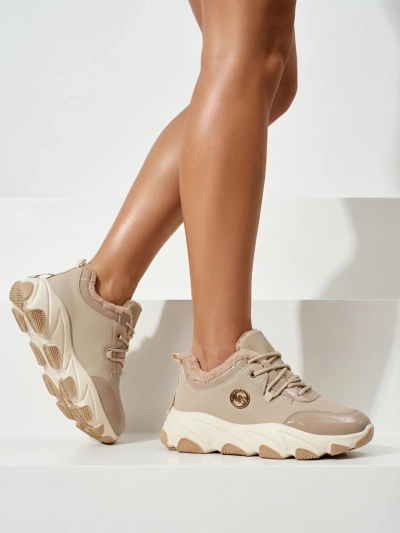 Royalfashion Women's insulated sneakers Caroz