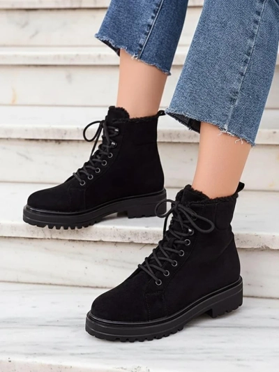 Royalfashion Sieviešu virsnieka zābaki Vesot ar aplikšņu šnirēm