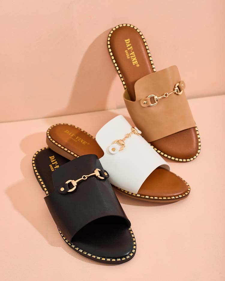 Royalfashion Женские шлепанцы на плоской подошве Ovib