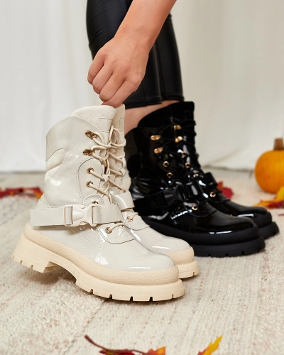 Royalfashion Women's lacquered boots in beige Setogy