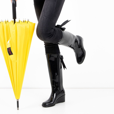 Черные женские резиновые сапоги на танкетке Genofa - Обувь