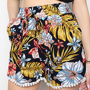 sarkans || melns || dzeltens || Daudzkrāsains