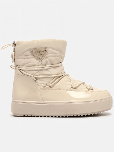 Royalfashion Women's slip-on boots a'la snow boots in beige Vevnose