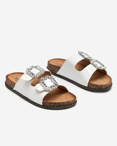 OUTLET White women's slippers with decorated clasps. Olimika - Footwear
