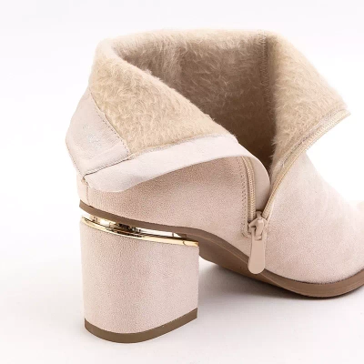 OUTLET Ladies' beige boots on a low post Morax - Footwear