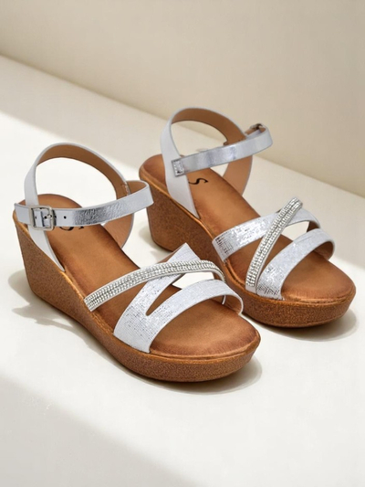 Женские туфли на платформе Royalfashion с стразами и блестками Eclat