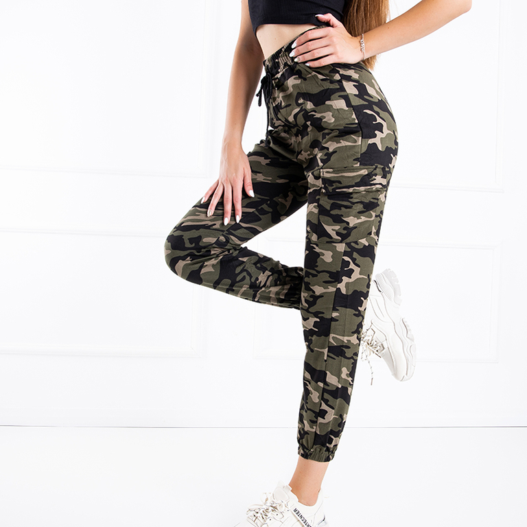 Dark green women's sweatpants in a moro pattern - Clothing