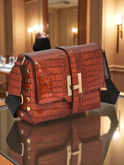 Royalfashion Лакированная маленькая женская сумочка из экокожи Velia Crest