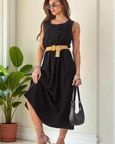 Royalfashion sieviešu midi kleita ar siksniņām, ar apļa formas dekoltē un dekoratīvu ziedu