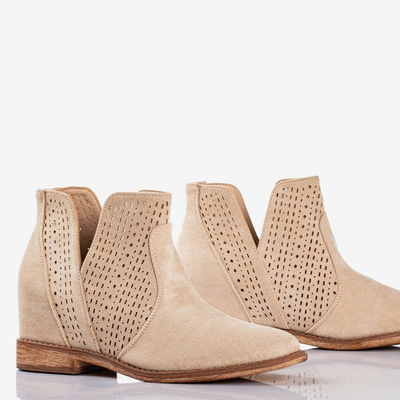 Royalfashion Бежевые сапоги на скрытом якоре a'la cowgirls Besis