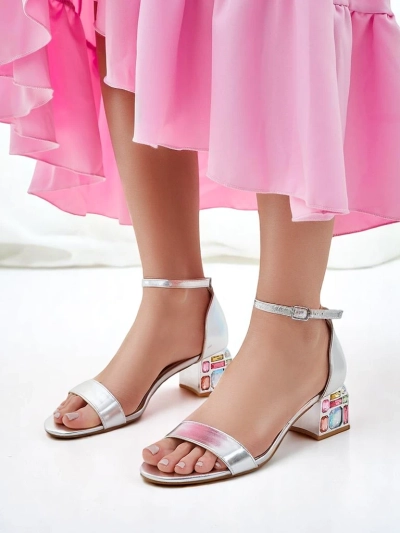 Женские сандалии Royalfashion с декоративными каблуками Ballou