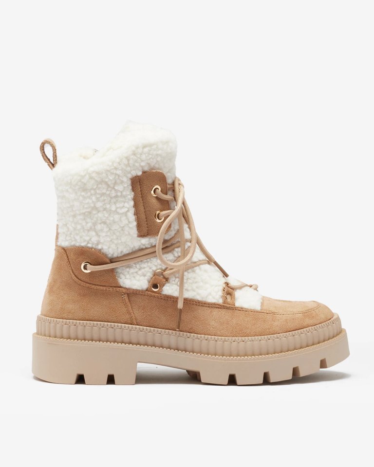 Royalfashion Beige women's trapper boots with sheepskin Getatsa