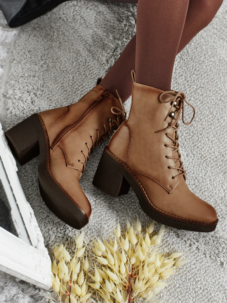 Women's eco-leather heeled ankle boots Zeltra