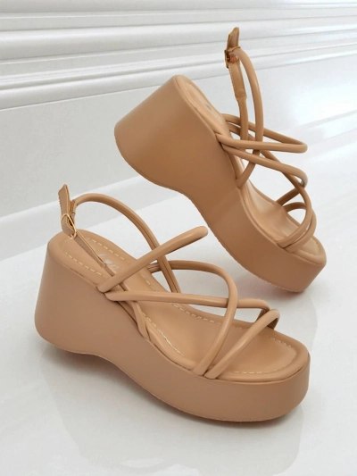 Royalfashion Sandały damskie na koturnie Skyline Straps