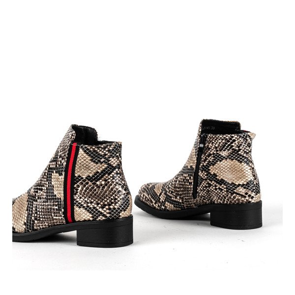 Czarne botki we wzór a'la skóra węża Chiyo - Obuwie