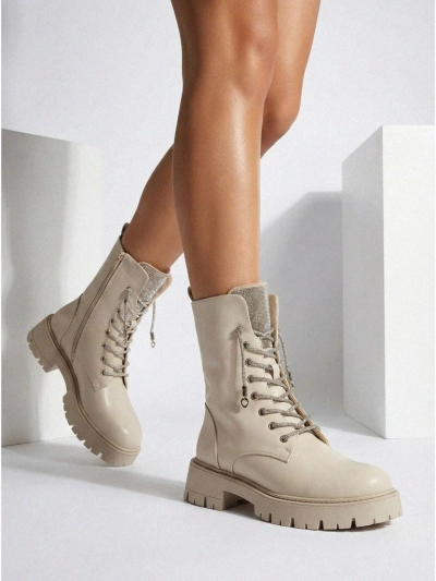 Eko usnjeni ženski gležnarji s vezalkami Farly