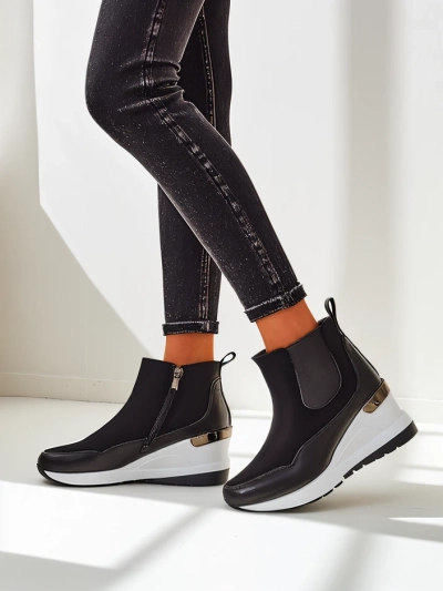 Royalfashion Women's ankle boots on a hidden wedge Zafico