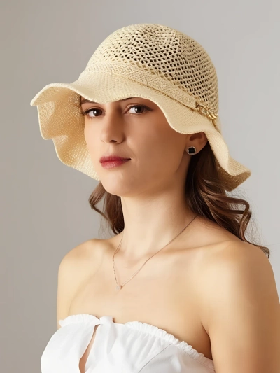 Royalfashion Women's hat with a wavy brim Wave Breeze