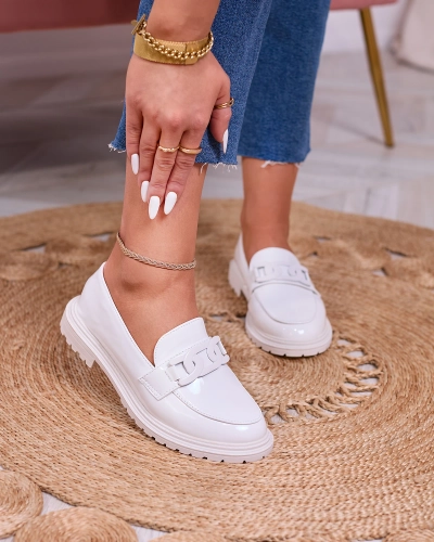 Royalfashion Белые лакированные мокасины для женщин Dafench