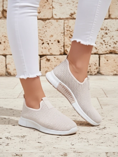 Ženske superge bež Eulalia Slip-On ravna peta tkanina poletje pomlad