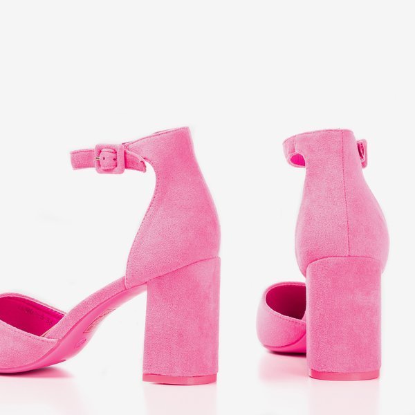 Neon pink women's sandals on the higher Raviola post - Footwear 1