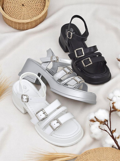 Royalfashion Женские босоножки на низком каблуке Otteze