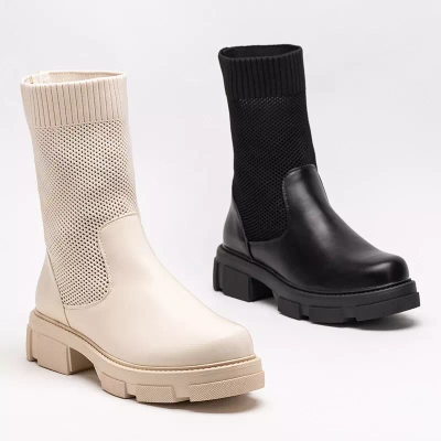 OUTLET Bēši ažūra sieviešu zābaki ar plakaniem papēžiem Roibu - Apavi