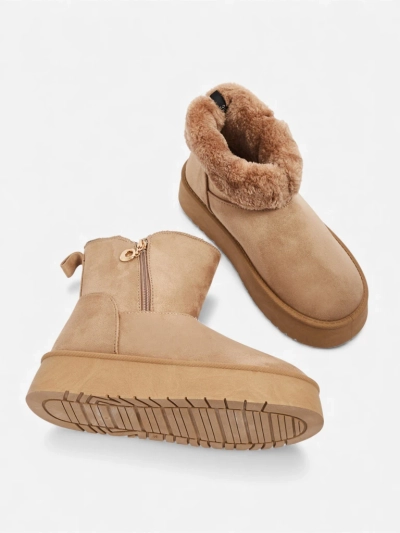 Short women's snow boots a'la Vesiola