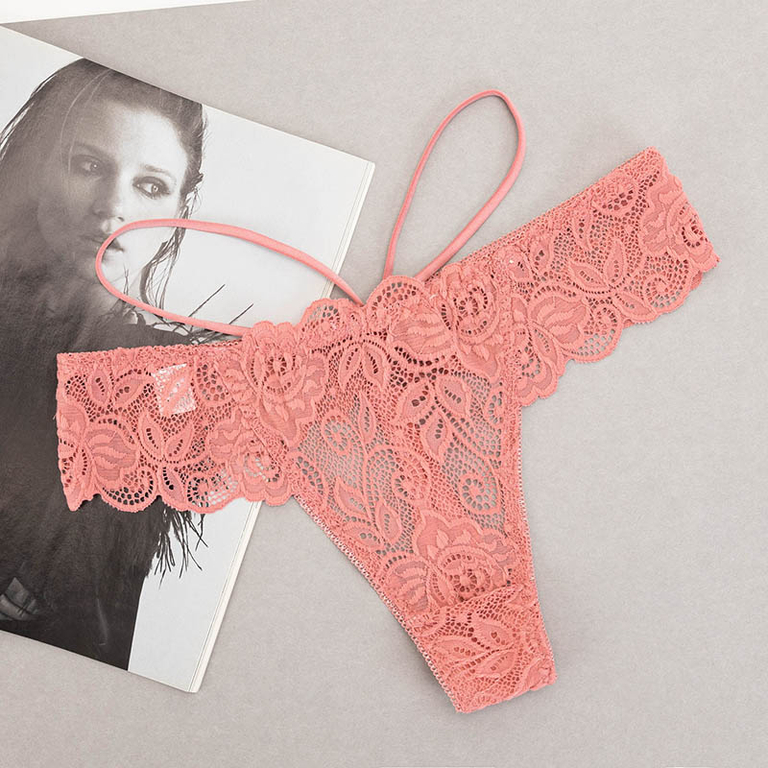 Коралловые женские кружевные трусики