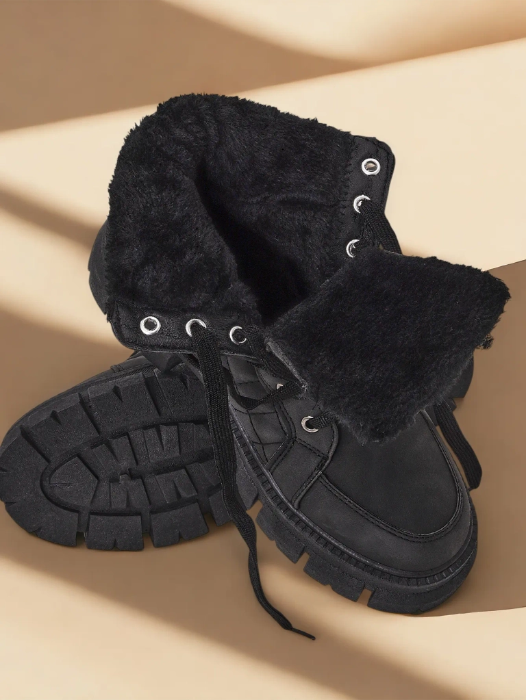 Royalfashion Melni sieviešu siltinātie trapper zābaki Hogenaf
