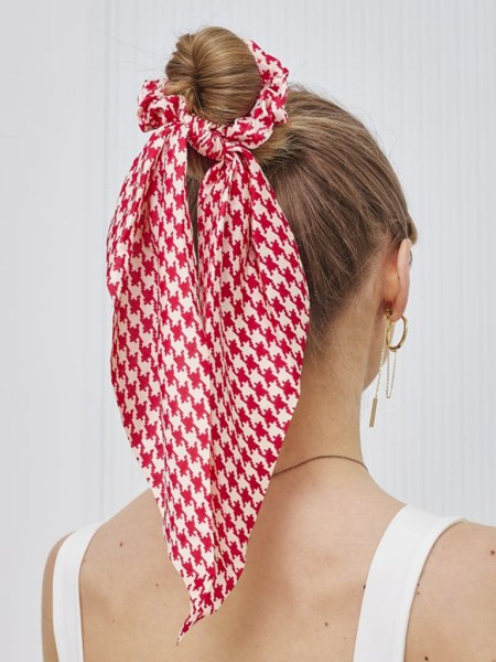 Royalfashion Matu gumija ar rūtaina lentīti Kratella