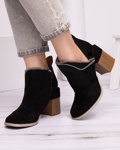 Black women's insulated boots on a post Mukis - Footwear