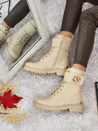 Naiste kaunistustega töösaapad Lorice