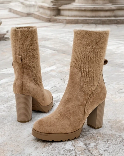 Royalfashion Women's ankle boots on a post Libbo