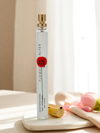 Ujë parfumi i frymëzuar për femra Flower