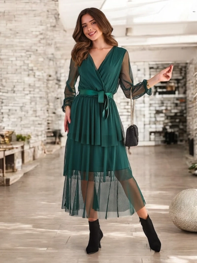 Royalfashion Sieviešu garais kleita ar volāniem