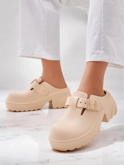 Royalfashion Женские резиновые сандалии на каблуке Voxones