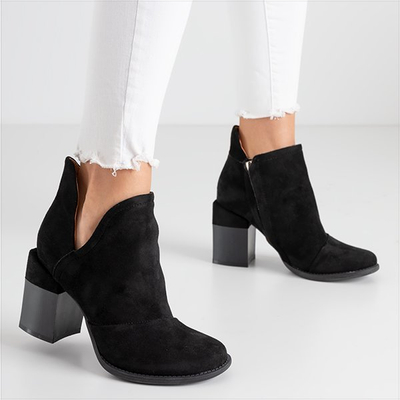 Black women's ankle boots with cut-outs Namibia - Shoes