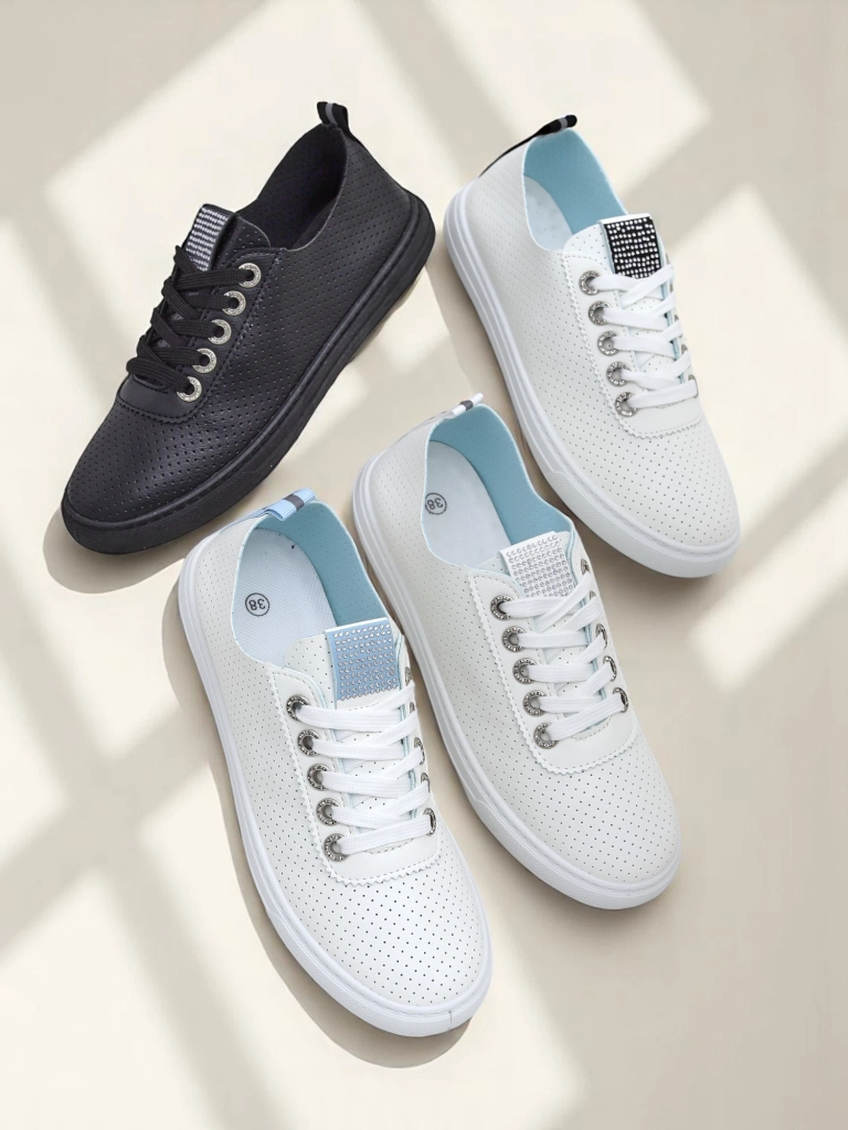 Royalfashion Women's sneakers with rhinestones Cytorrie