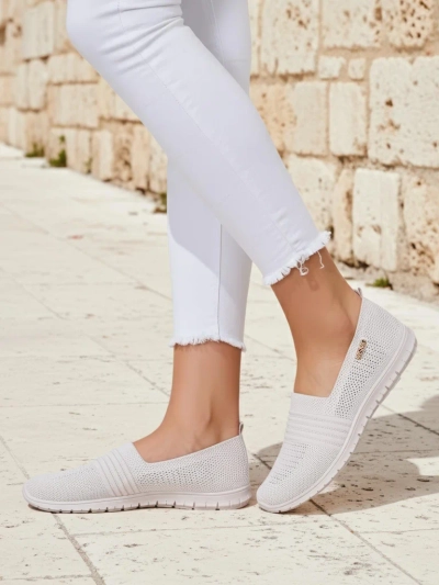 Royalfashion Women's Sporty Moccasins Sortpes