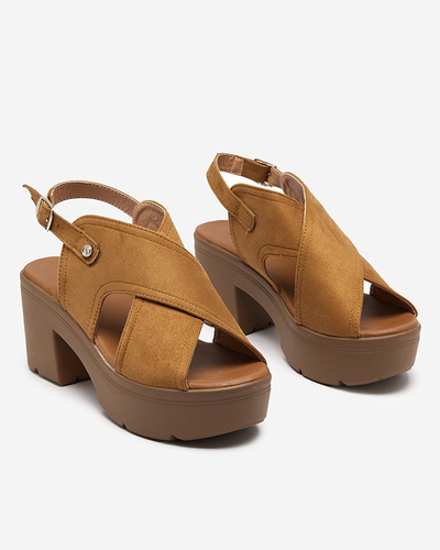 OUTLET Women's eco suede camel sandals on the Mihele post - Footwear