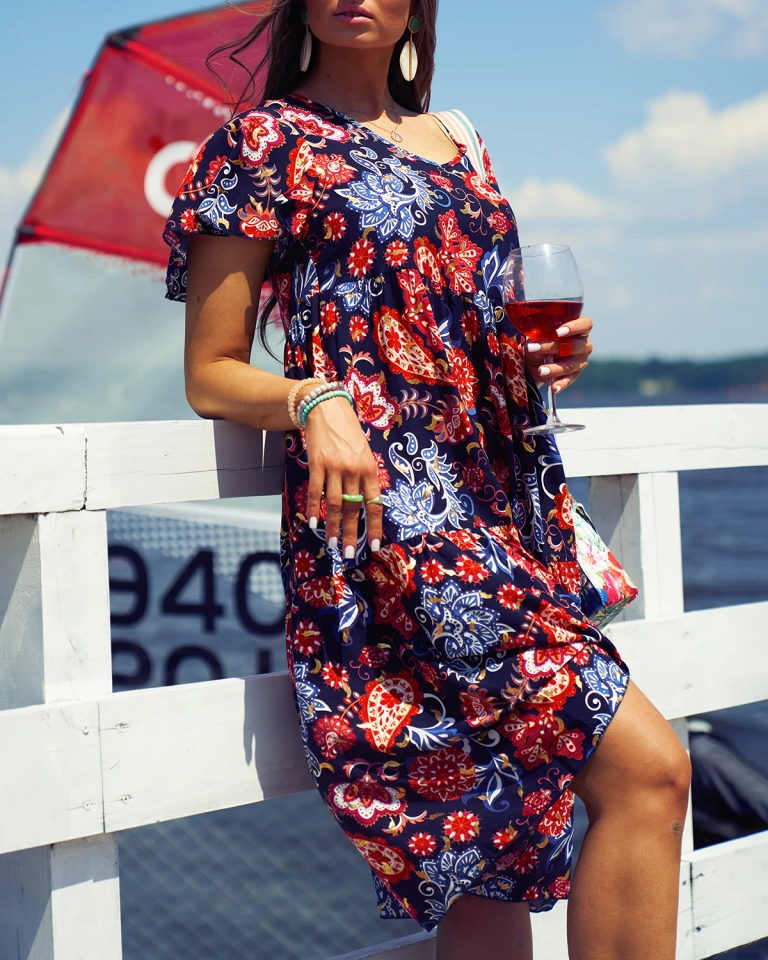 Royalfashion Tumši zila sieviešu kleita ar krāsainu ziedu rakstu