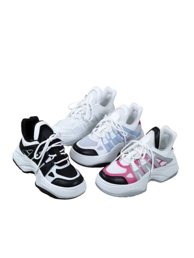 Royalfashion Women's sporty sneakers on a thicker sole Loness