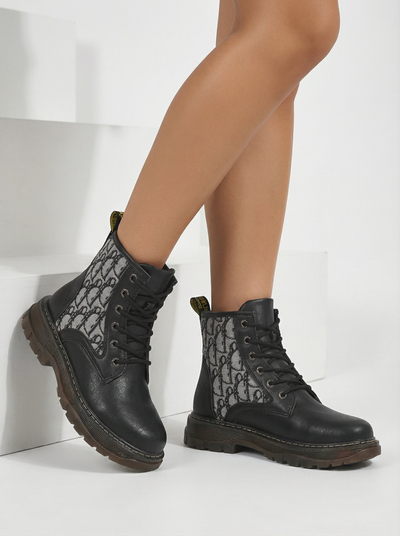 Royalfashion Women's ankle boots with print Efrioz