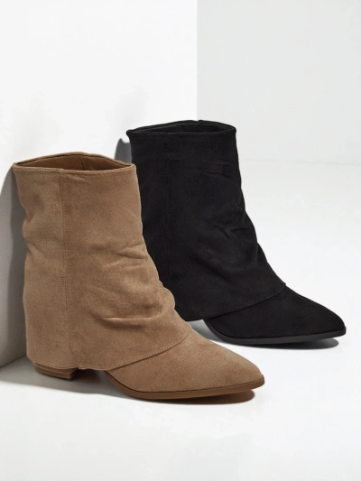 Women's ankle boots with a closed upper Moonly