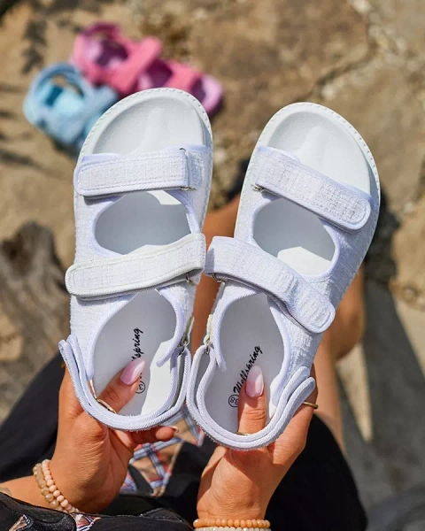 Белые женские босоножки из ткани Desotty