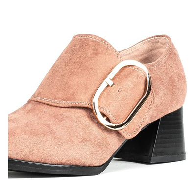 Pink shoes on the Vermont post - Footwear 1