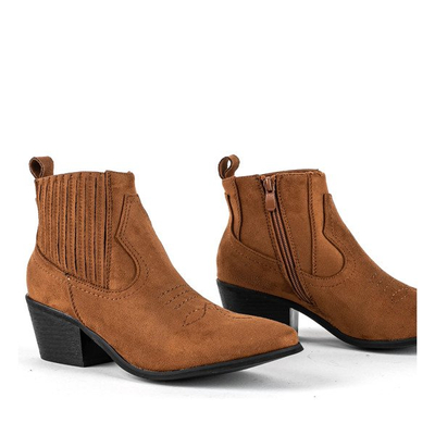 Brown cowboy boots a'la Golessa - Footwear