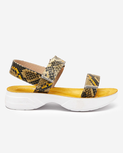 OUTLET Women's flat sandals with embossing a'la snake skin Koqi- Footwear