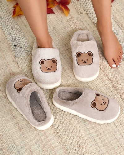 Royalfashion Светло-серые женские меховые тапочки с мишкой Hettres